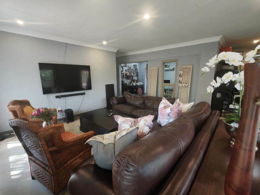 3 Bedroom Property for Sale in Valhalla Gauteng