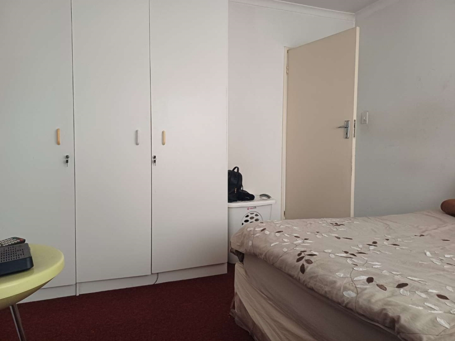 2 Bedroom Property for Sale in Verwoerdpark Gauteng