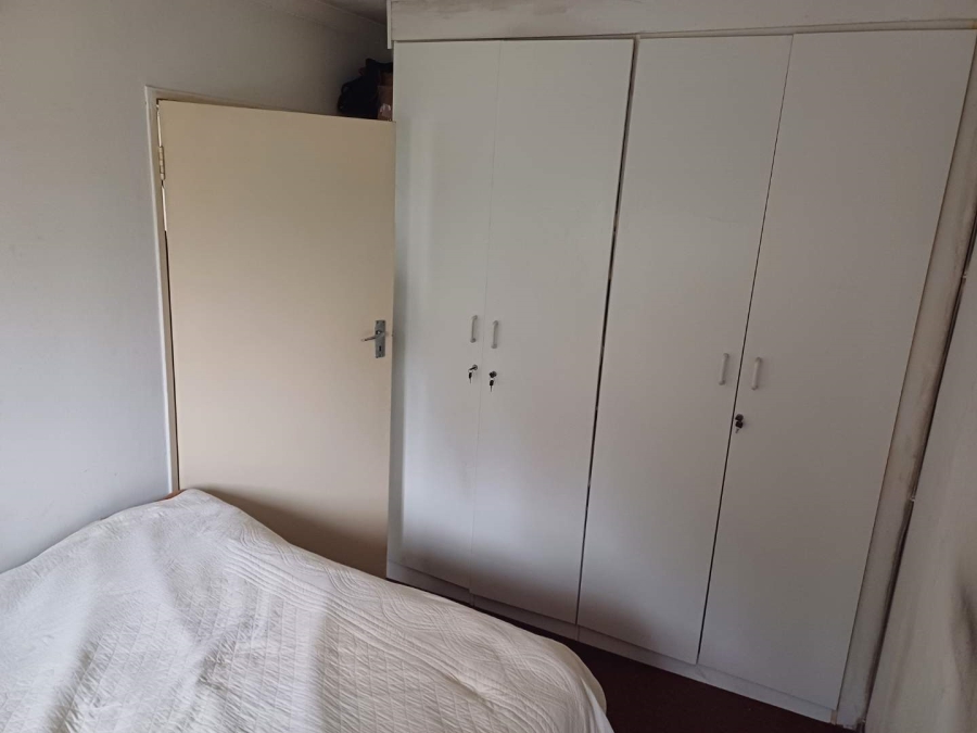 2 Bedroom Property for Sale in Verwoerdpark Gauteng
