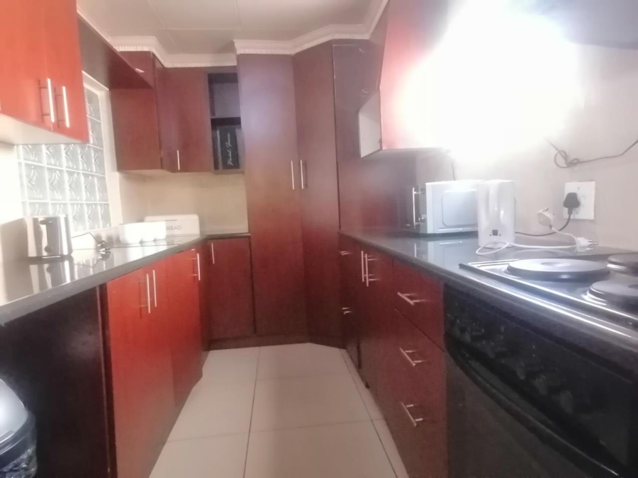 2 Bedroom Property for Sale in Johannesburg Central Gauteng