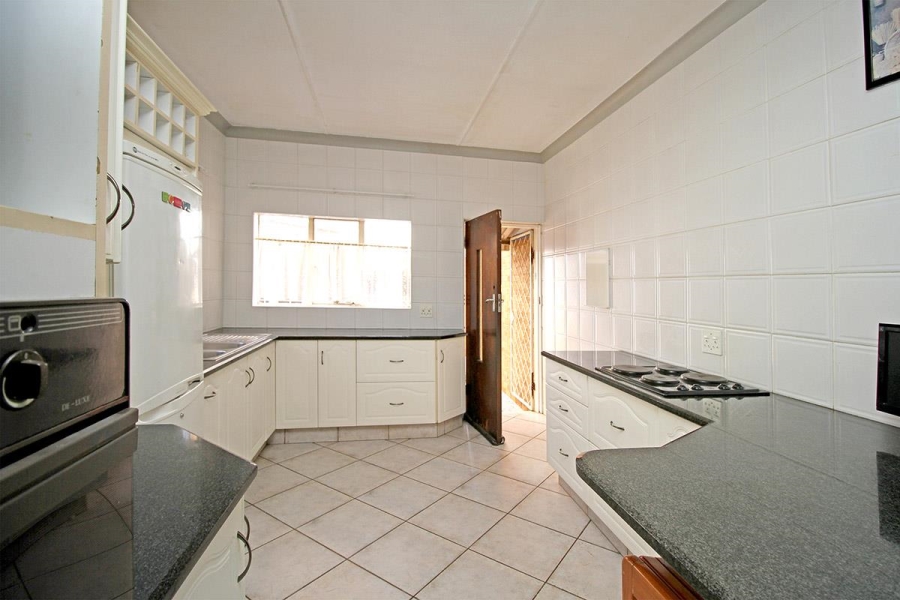 0 Bedroom Property for Sale in Hurlyvale Gauteng