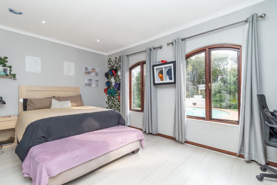 5 Bedroom Property for Sale in Kyalami Estates Gauteng