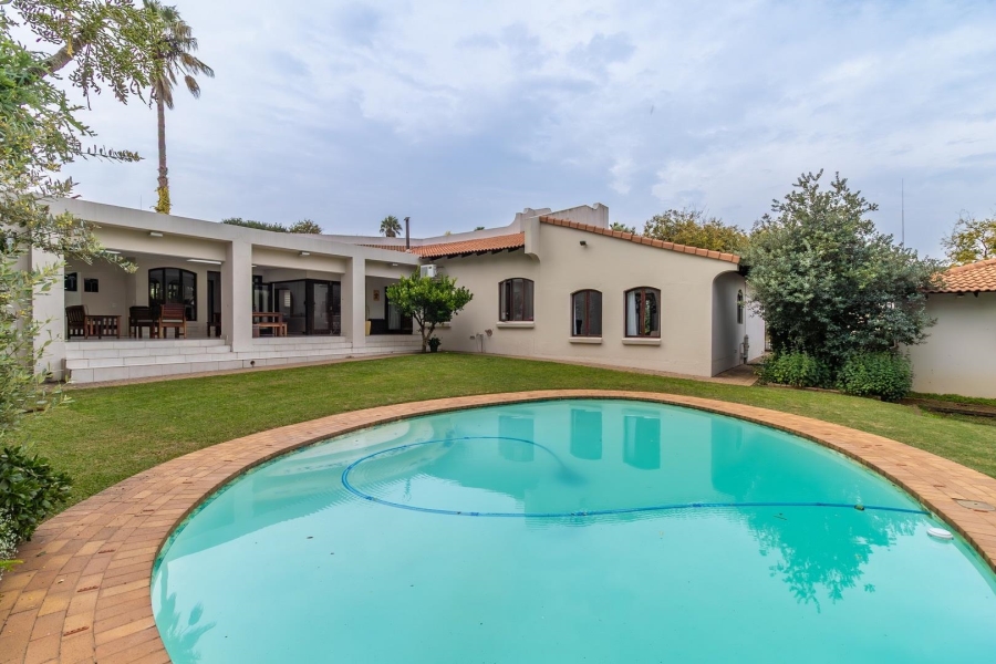 5 Bedroom Property for Sale in Kyalami Estates Gauteng