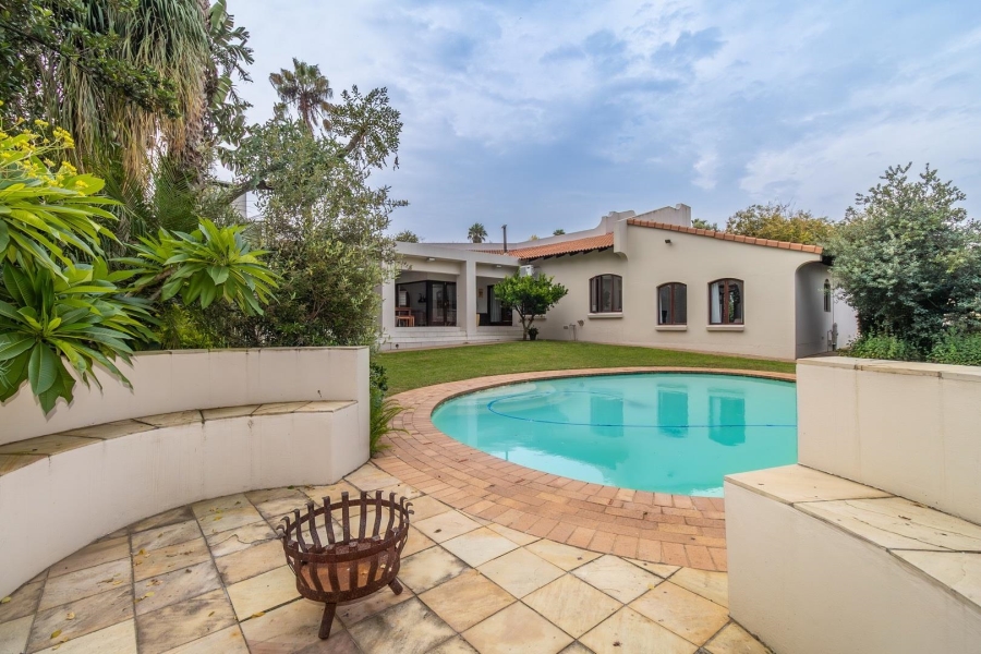5 Bedroom Property for Sale in Kyalami Estates Gauteng