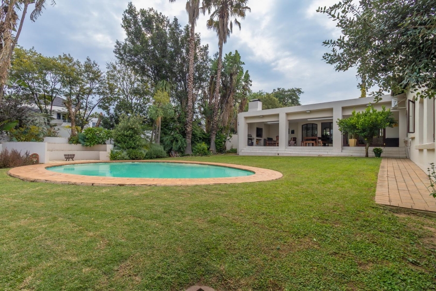 5 Bedroom Property for Sale in Kyalami Estates Gauteng