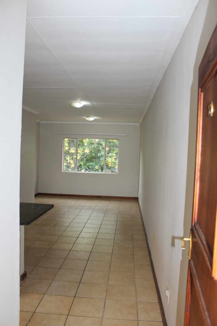To Let 2 Bedroom Property for Rent in Annlin Gauteng