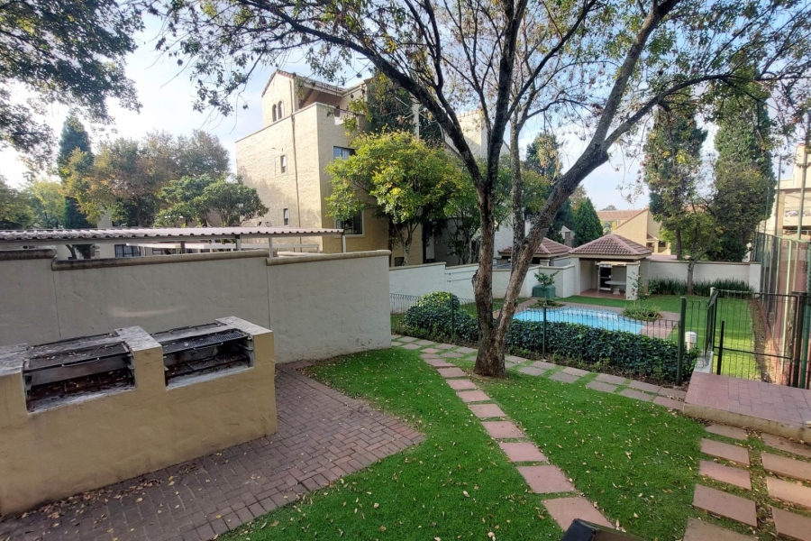 To Let 3 Bedroom Property for Rent in River Club Gauteng