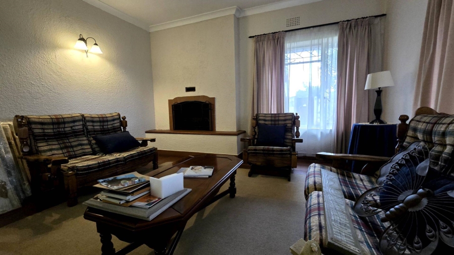 4 Bedroom Property for Sale in Robertsham Gauteng