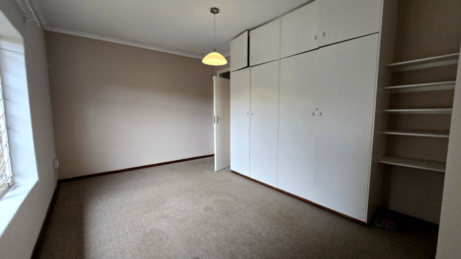 4 Bedroom Property for Sale in Robertsham Gauteng