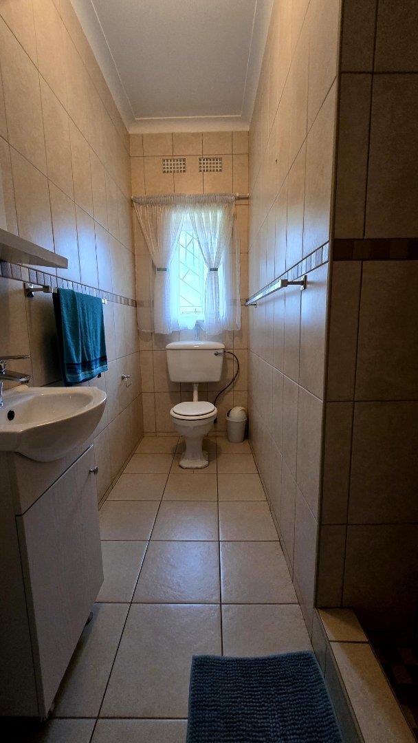 4 Bedroom Property for Sale in Robertsham Gauteng
