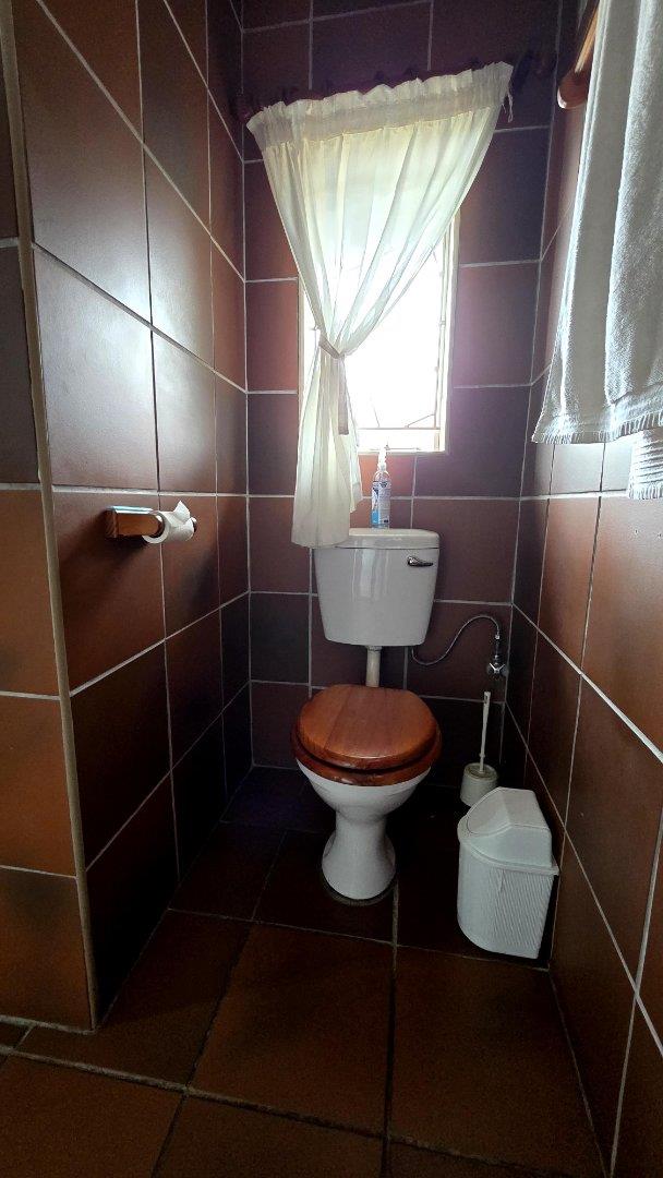 4 Bedroom Property for Sale in Robertsham Gauteng