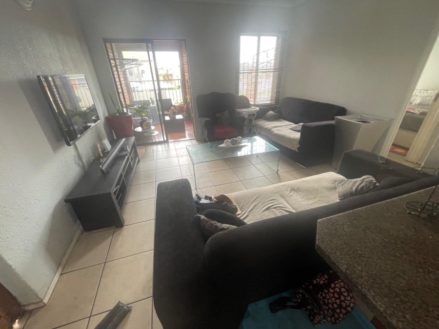 2 Bedroom Property for Sale in Edleen Gauteng