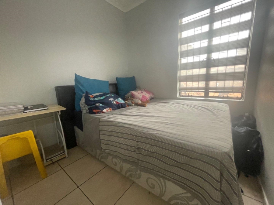 2 Bedroom Property for Sale in Edleen Gauteng