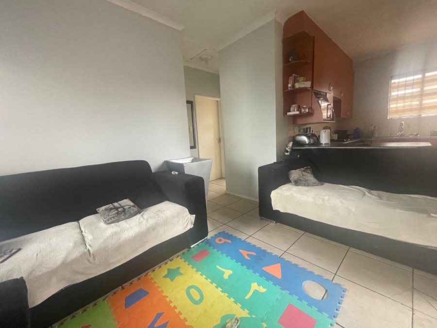2 Bedroom Property for Sale in Edleen Gauteng