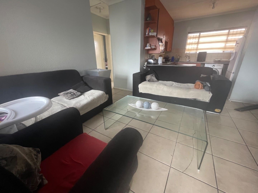 2 Bedroom Property for Sale in Edleen Gauteng