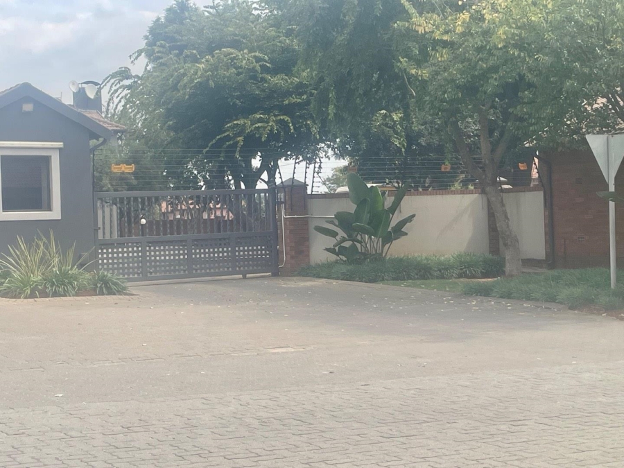3 Bedroom Property for Sale in Terenure Gauteng