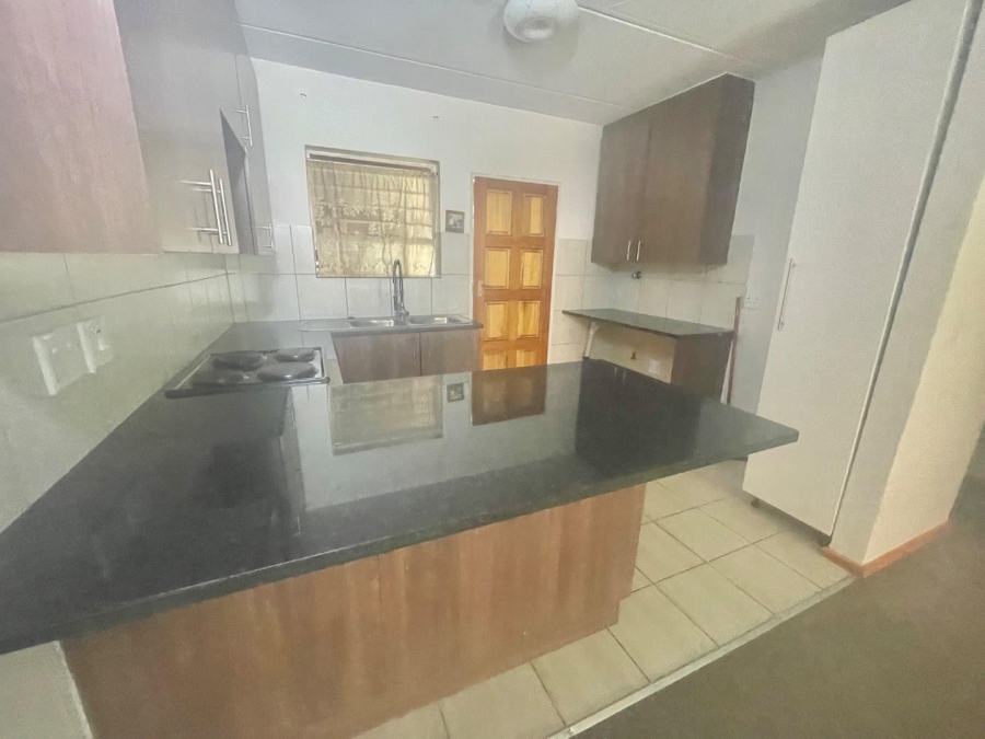 3 Bedroom Property for Sale in Terenure Gauteng