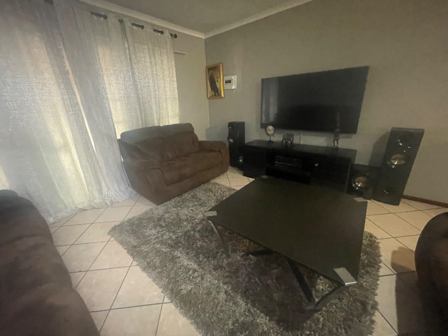 3 Bedroom Property for Sale in Terenure Gauteng