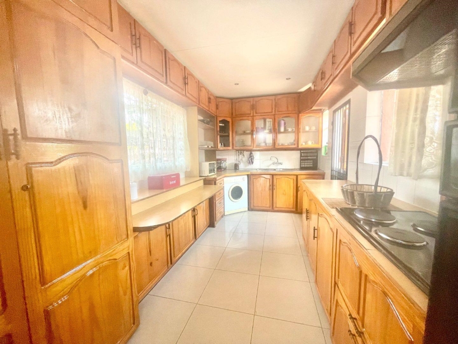 3 Bedroom Property for Sale in Esther Park Gauteng