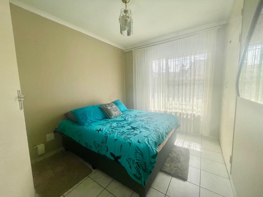 3 Bedroom Property for Sale in Esther Park Gauteng