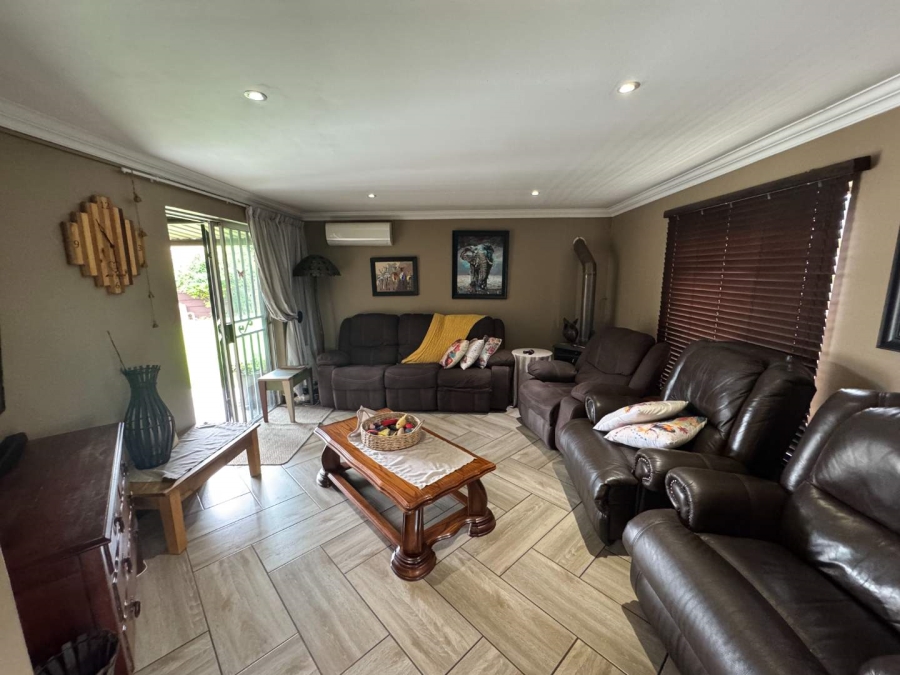 3 Bedroom Property for Sale in Verwoerdpark Gauteng