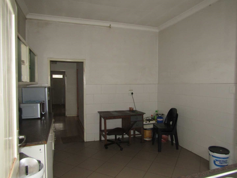 6 Bedroom Property for Sale in Brixton Gauteng