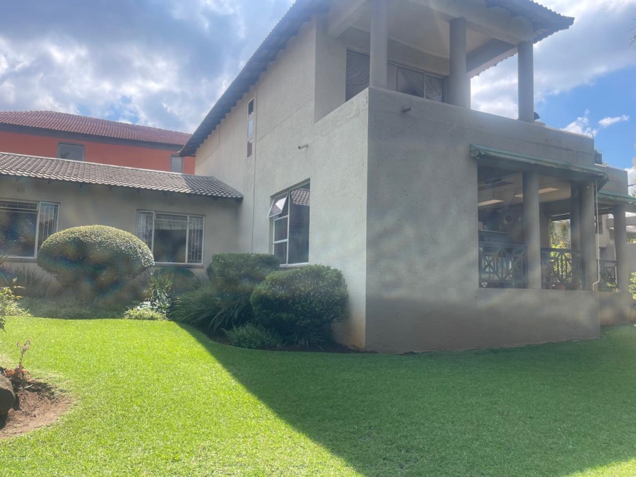 3 Bedroom Property for Sale in Mulbarton Gauteng