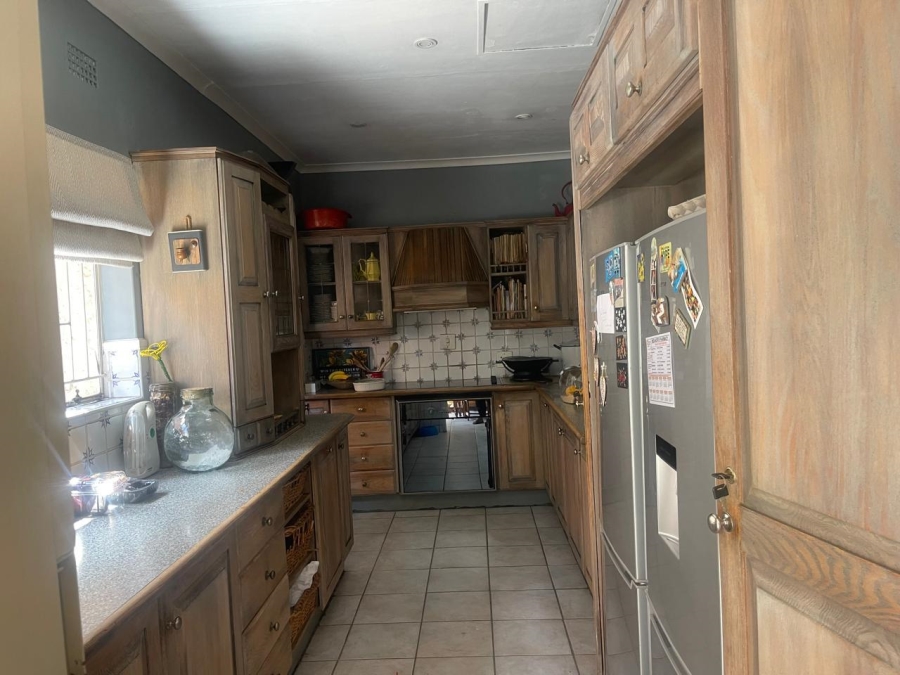 3 Bedroom Property for Sale in Mulbarton Gauteng