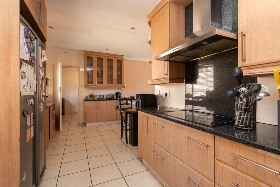 3 Bedroom Property for Sale in Verwoerdpark Gauteng