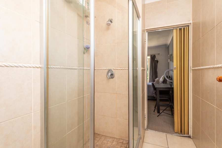 3 Bedroom Property for Sale in Verwoerdpark Gauteng