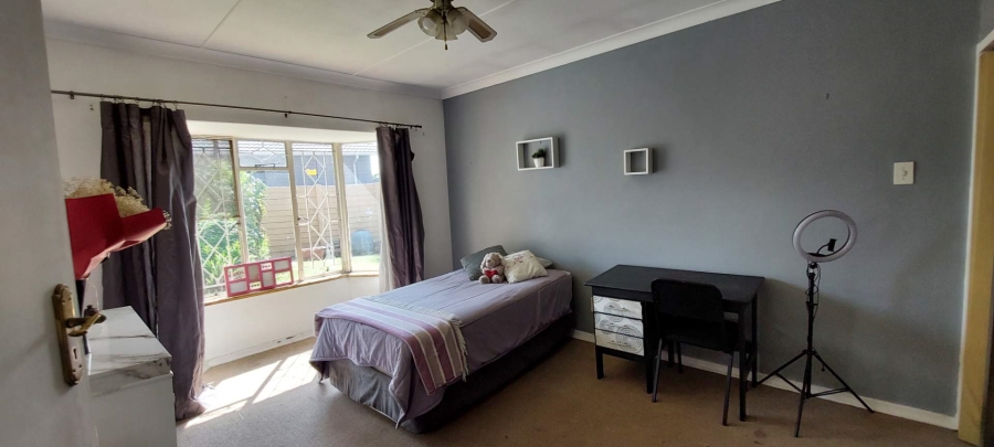 3 Bedroom Property for Sale in Verwoerdpark Gauteng