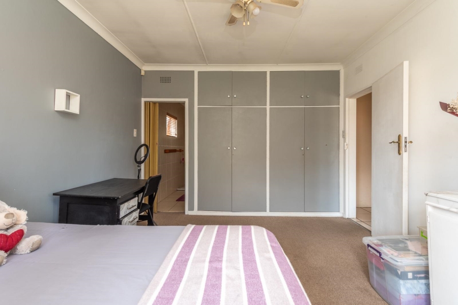 3 Bedroom Property for Sale in Verwoerdpark Gauteng
