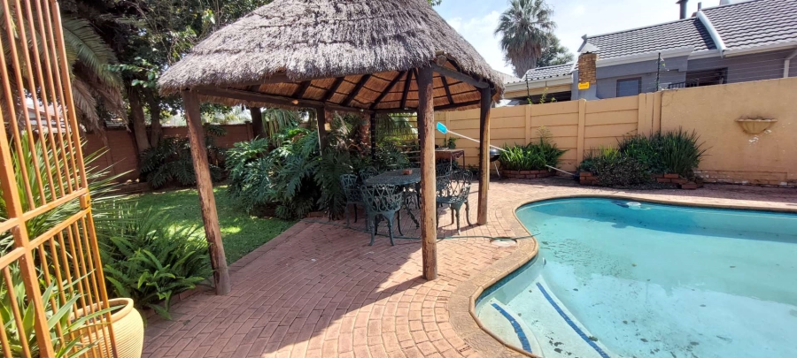 3 Bedroom Property for Sale in Verwoerdpark Gauteng