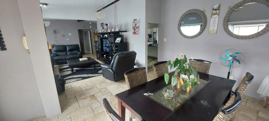 4 Bedroom Property for Sale in Brackenhurst Gauteng
