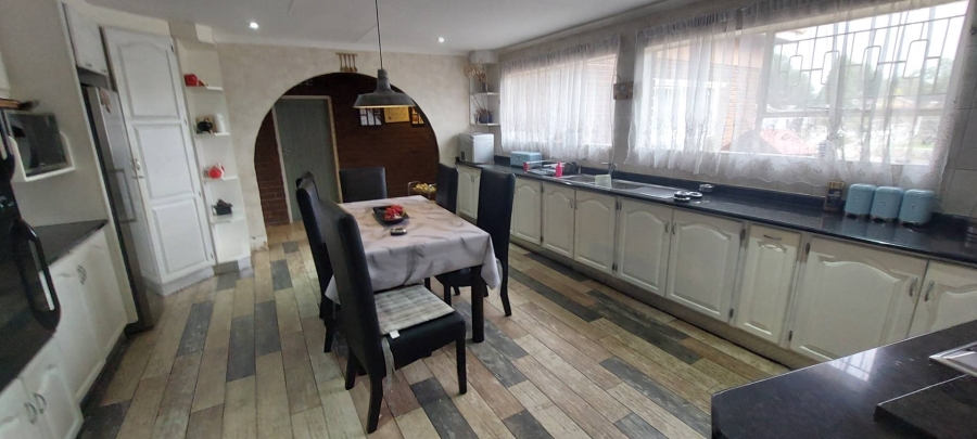 4 Bedroom Property for Sale in Brackenhurst Gauteng