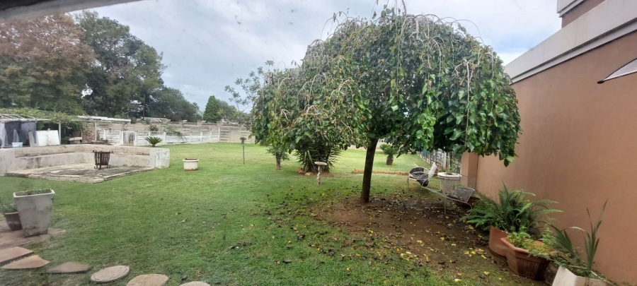 4 Bedroom Property for Sale in Brackenhurst Gauteng