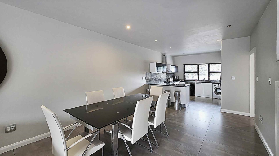 To Let 4 Bedroom Property for Rent in Strathavon Gauteng
