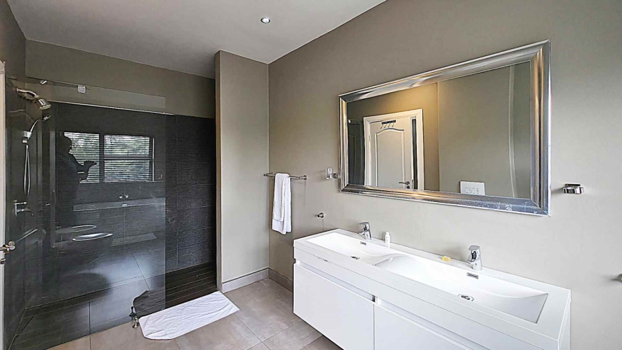To Let 4 Bedroom Property for Rent in Strathavon Gauteng