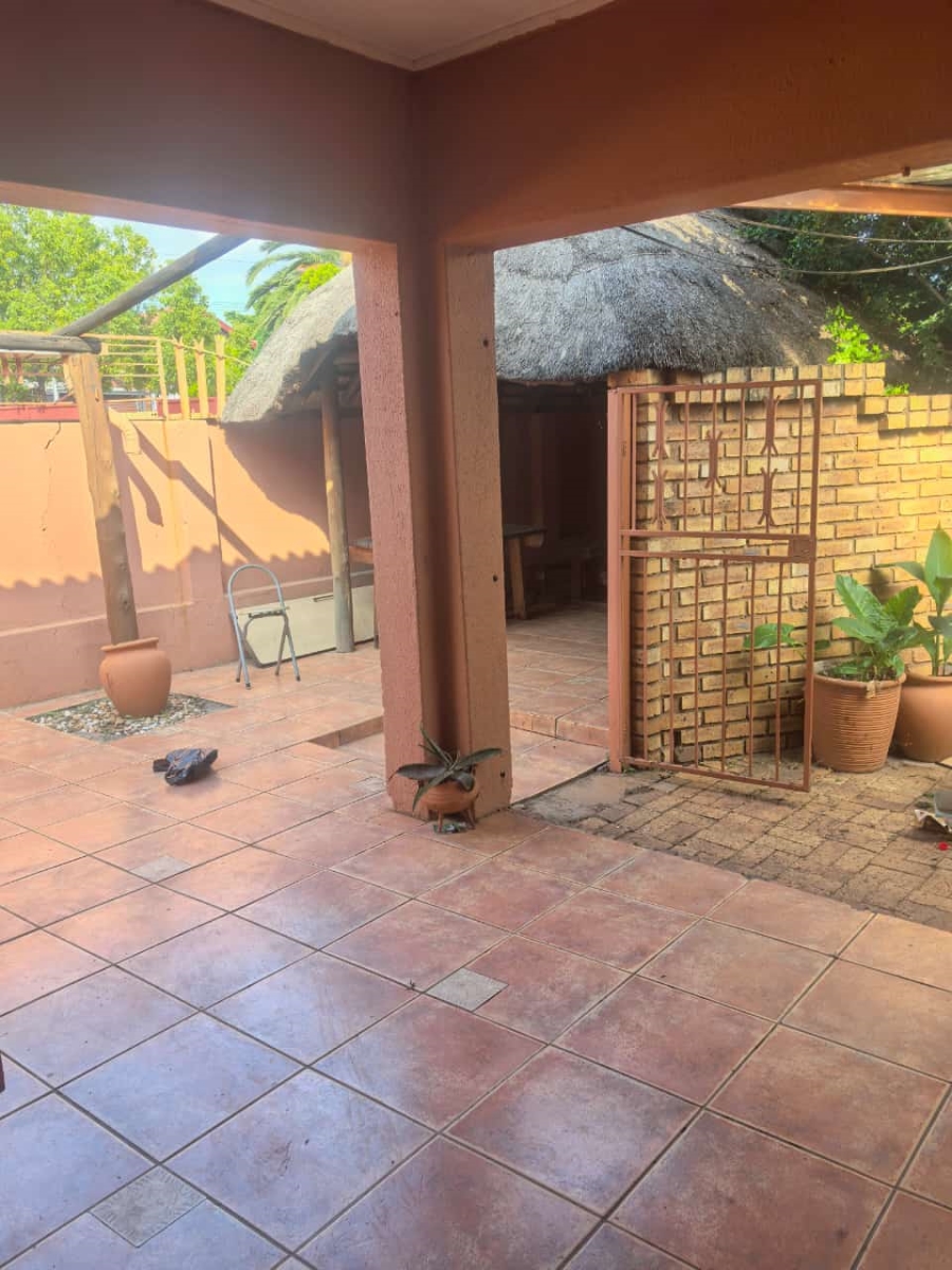 To Let 3 Bedroom Property for Rent in Mabopane Gauteng