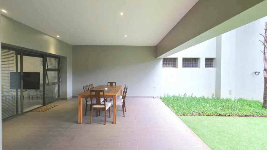 To Let 2 Bedroom Property for Rent in Sandown Gauteng