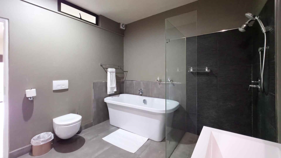 To Let 2 Bedroom Property for Rent in Sandown Gauteng