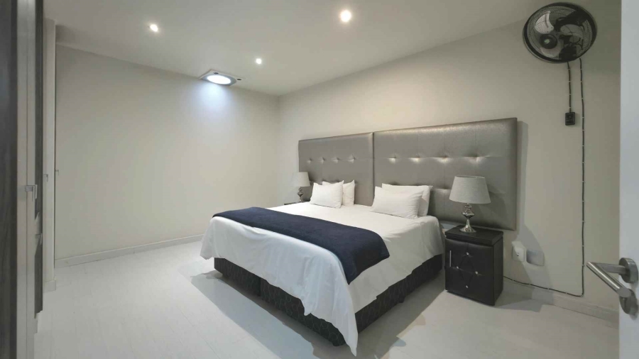 To Let 2 Bedroom Property for Rent in Sandown Gauteng