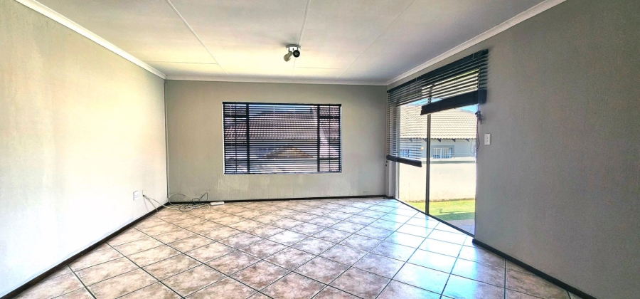 3 Bedroom Property for Sale in Radiokop Gauteng