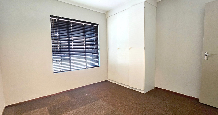3 Bedroom Property for Sale in Radiokop Gauteng