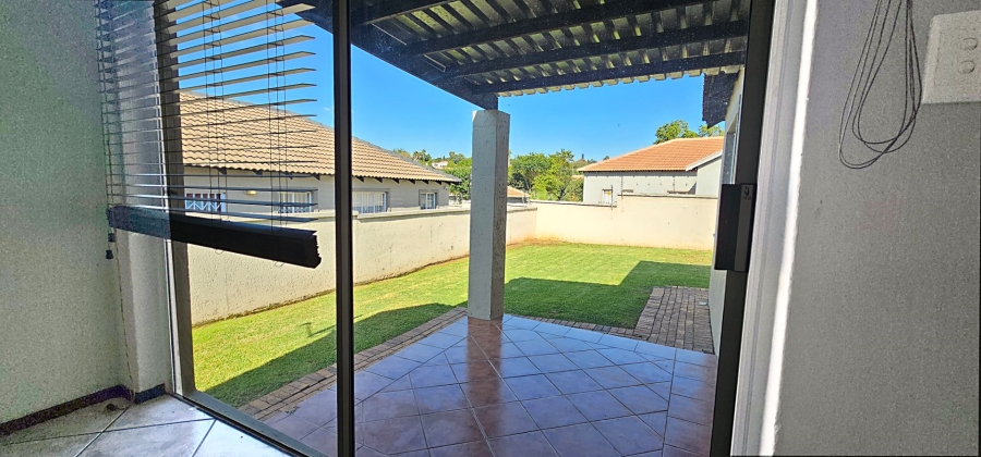 3 Bedroom Property for Sale in Radiokop Gauteng