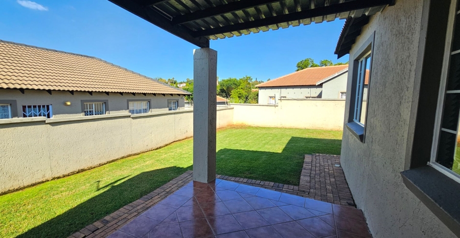 3 Bedroom Property for Sale in Radiokop Gauteng