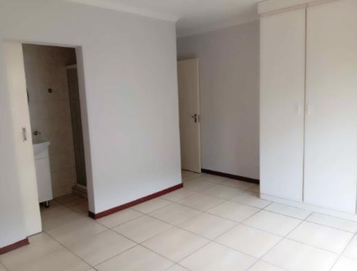 To Let 2 Bedroom Property for Rent in Bedfordview Gauteng