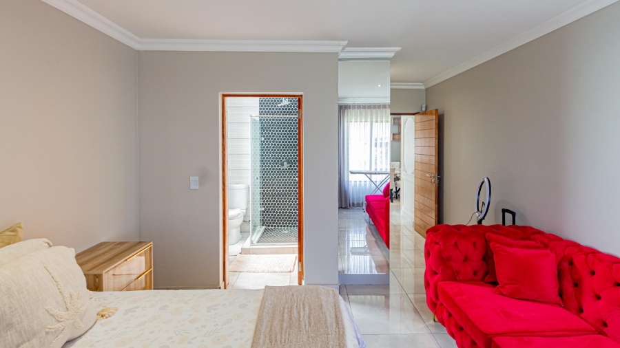4 Bedroom Property for Sale in Zambezi Manor Lifestyle Estate Gauteng