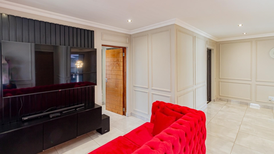 4 Bedroom Property for Sale in Zambezi Manor Lifestyle Estate Gauteng