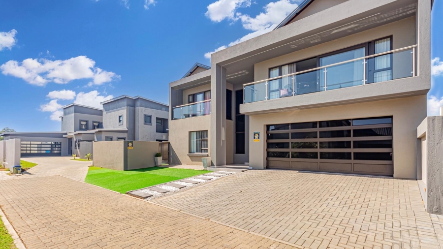 4 Bedroom Property for Sale in Zambezi Manor Lifestyle Estate Gauteng